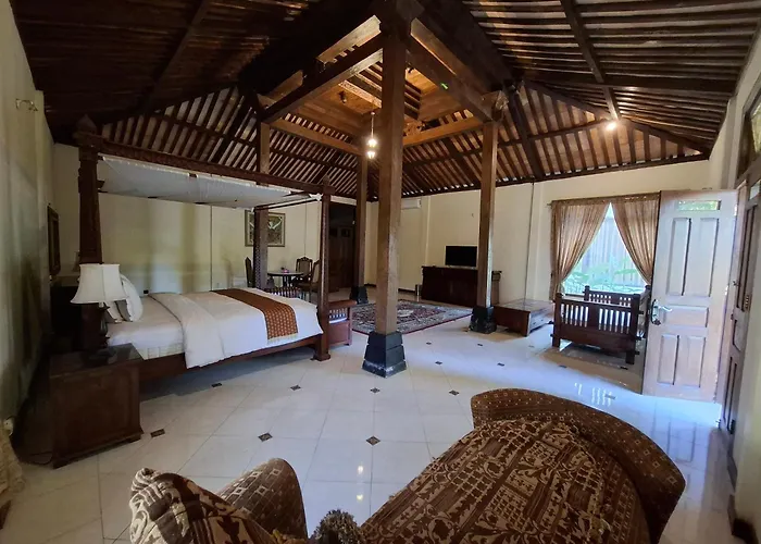 Jogloplawang Villa&Resort